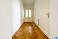 Hofruhelage: Helle 2 Zimmer-Altbauwohnung an der Ungargasse