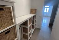 STUDENTEN AUFGEPASST! Zentral begehbare 6 Zimmer Wohnung mit Klopfbalkon! mit guter Anbindung in die City!