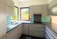 In MAUER uneinsichtiges Gartenparadies