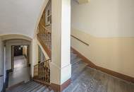 Stadthaus in Opernnähe mit Baugenehmigung für 9 exklusive Wohnungen