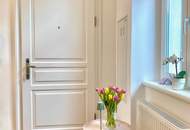 FÜR ALTBAU-LIEBHABER:INNEN! WUNDERSCHÖN RENOVIERTE HELLE UND RUHIGE WOHNUNG