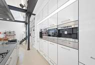 Urban Living Deluxe - 5-Zimmer Atelierwohnung im New York Loft-Stil mit Weinkeller, Terrasse & Garage
