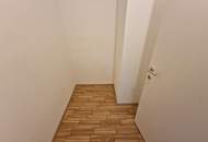 2-Zimmer-Wohnung mit großem Balkon in U1 Nähe - 5.OG!!