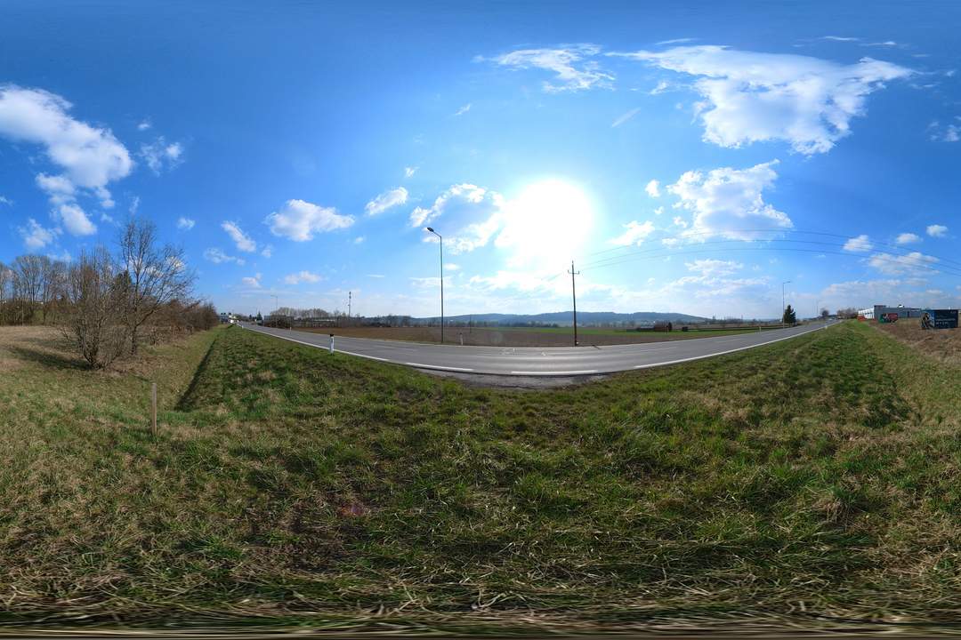 Großzügiges Grundstück ohne Bauzwang – Ideal für Gewerbe &amp; Investoren