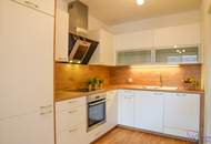 Moderne 2-Zimmer-Wohnung mit Balkon & Pool am Dach