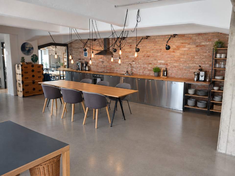 Wunderbares KÜNSTLERLOFT in der Kunst- u. Kulturmeile LOFT-CITY / ANKERBROTFABRIK