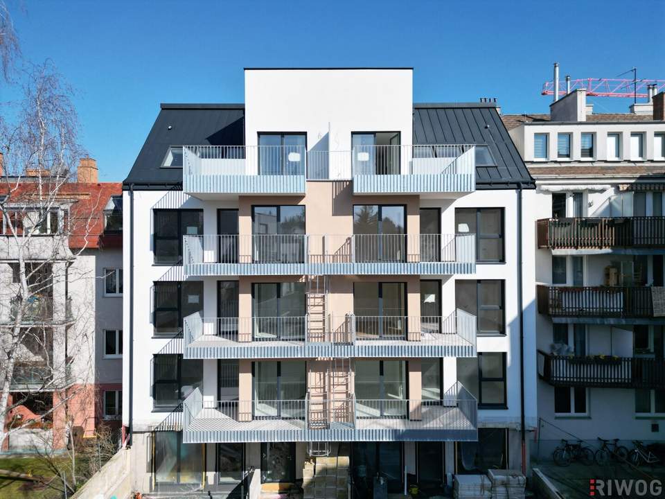 Erstbezug nach Errichtung | südseitige 2-Zimmerwohnung mit Balkon in ruhigen Innenhof | optionale Tiefgaragenplätze | Luftwärmepumpe