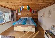 Großzügiges Zweifamilienhaus mit Garten und Pool