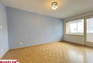 Ruhige und charmante 2-Zimmer-Wohnung mit Loggia