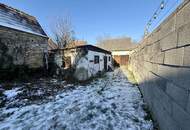 Raum für Visionäre und Bastler: Charmantes Stadthaus mit Potenzial, XXL-Stadl &amp; uneinsehbarem Garten