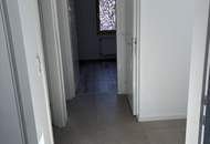 Erstbezug: Dachgeschoss in Villa