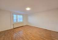 Sehr gepflegte Dreizimmer - Mietwohnung im 2.Stock in ruhiger Seitengassenlage mit Freisicht.