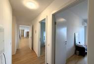 4 Schlafz. und ein großes Wohnzimmer der gehobenen Klasse, inkl. 2 PP // 4 bedr. and a large, upscale living, including 2 parking spaces //