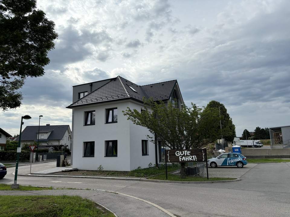 Modernes Büro in Maria Enzersdorf - Erstbezug, top Ausstattung & flexible Raumgestaltung - jetzt mieten!