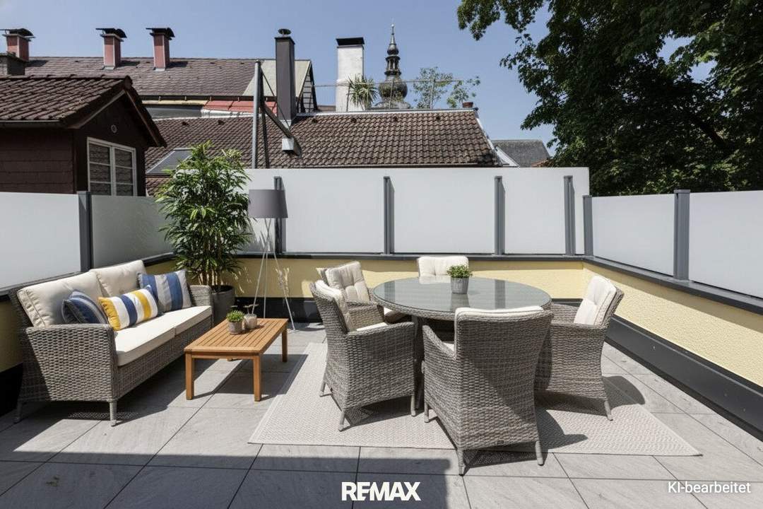 Wohnen am Burggarten * große Dachterrasse * Erstbezug nach Sanierung