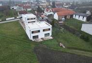 Erstbezug: Modernes Wohnen in stilvoller Doppelhaushälfte mit Garten und 2 Stellplätzen in 2100 Stetten, Niederösterreich!