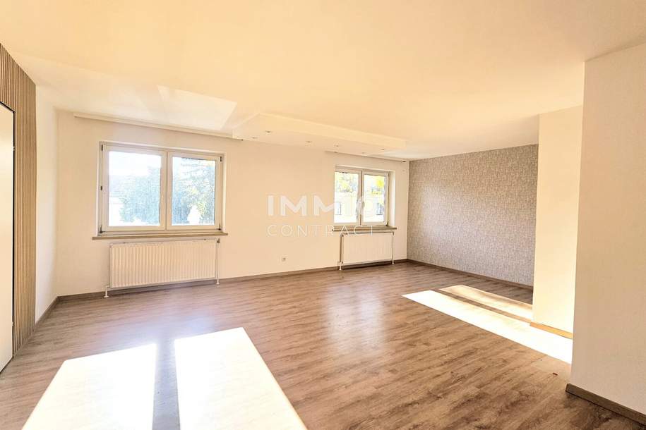 Sonnige, sehr große 4-Zimmer-Wohnung - zwei Bäder, große Küche - im Zentrum von Laxenburg, Wohnung-kauf, 424.000,€, 2361 Mödling