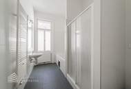 Grand Park Residence: Herrschaftlicher 6-Zimmer Altbau mit Weit- und Grünblick
