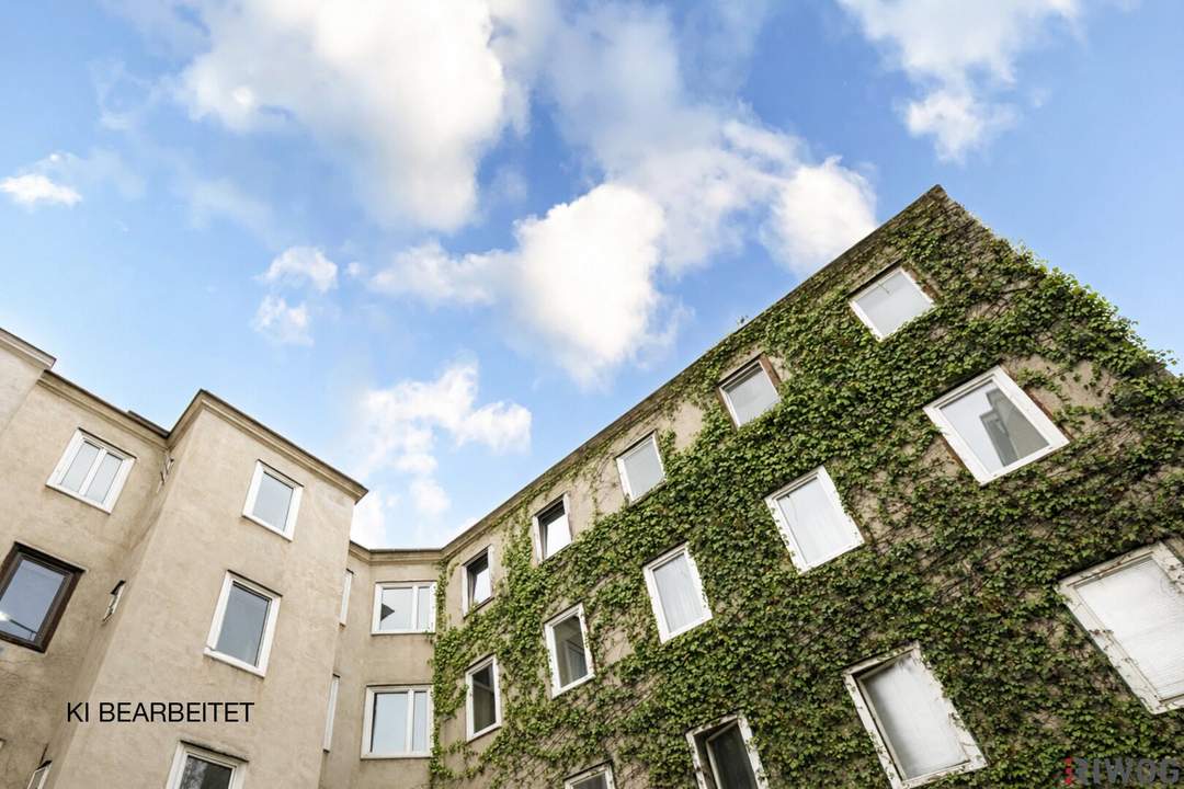 BALKON MÖGLICH // sehr ruhig // komplett sanierungsbedürftig // 3. Stockwerk (Top 24+25)