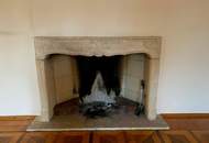 Herrschaftliches Wohnen im Schloss 3 Zimmer Wohnung 155 m² Warmmiete