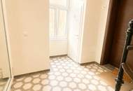Prestigehaus Sanierungsbedürftige Altbauwohnung 3 Zimmer