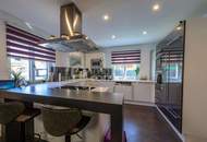 Sonniges 5-Zi-Haus 175m² Ebensee mit Terrasse, Loggia & Pool, Gebirgsblick, Top-Ausstattung in Ebensee - Wohnen im Salzkammergut