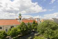 Wiedner Hauptstraße - 2 Zimmer Altbau mit Loggia zu vermieten