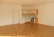 Ideal für Singles - sonnige Garconniere am Stadtplatz 40, Top 12 ab sofort zu vermieten