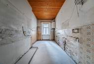 Altbau-Sanierungsobjekt mit Entwicklungspotenzial