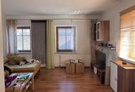 Gasthaus, Zimmer, Wohnung, großes Grundstück - Entwicklungspotential