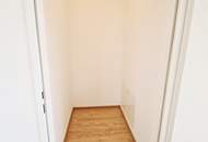 GRÜNBLICK, RUHELAGE, sonniges 46 m2 Dachgeschoß mit 20 m2 Terrasse, 2 Zimmer, Komplettküche, Wannenbad, Lavendelweg