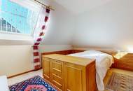 Elegante Villa in idyllischer Wienerwaldlage mit Pool und großem Garten