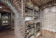 Helle Terrassenwohnung inklusive Pool, Weinkeller, Fitness- und Wellnessbereich