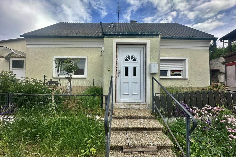 Sanierungsbedürftiges Wohnhaus mit Garten, Terrasse und Entwicklungspotenzial in Hauskirchen!, Haus-kauf, 79.000,€, 2184 Gänserndorf