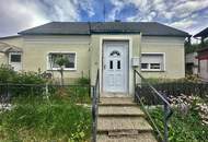 Sanierungsbedürftiges Wohnhaus mit Garten, Terrasse und Entwicklungspotenzial in Hauskirchen!
