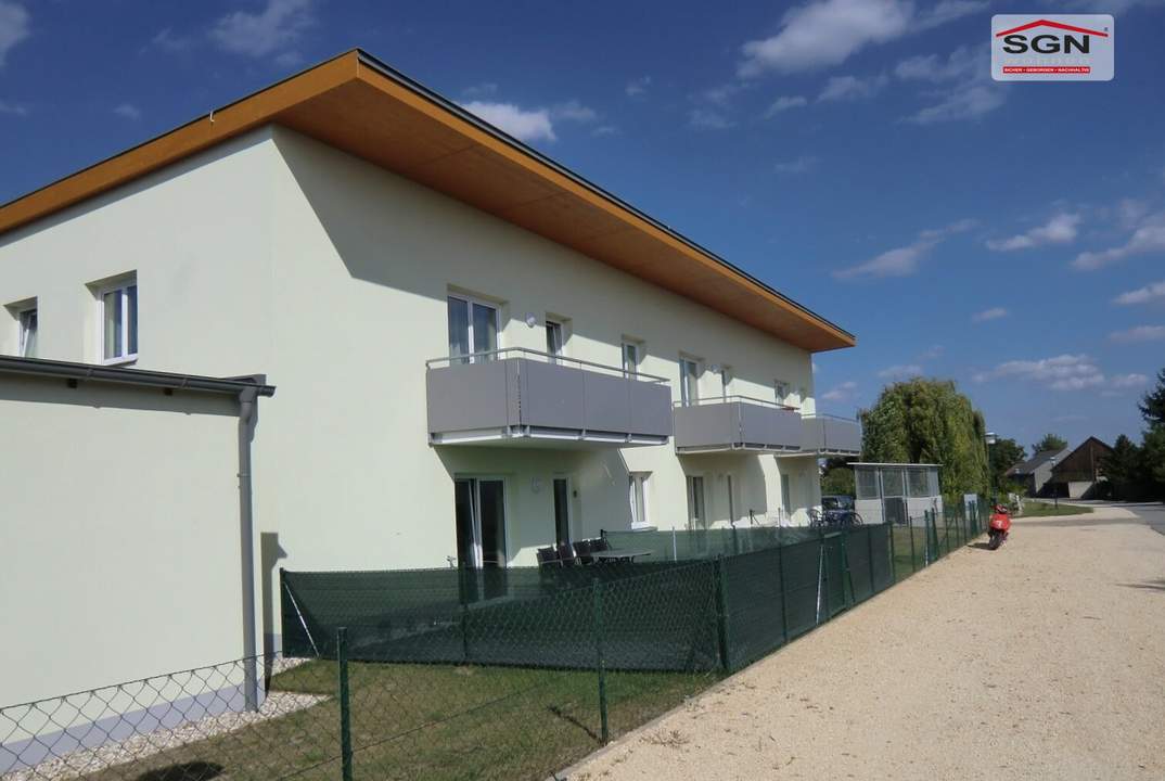 Helle 2-Zimmer Genossenschaftswohnung in Seefeld-Kadolz mit Balkon & Stellplatz um 645€!