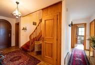 "Seeblick-Villa" auf prestigeträchtigem Grundstück in Velden am Wörther See