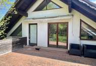 Haus mit ca. 275 m² Wohnfläche, ca. 2.200 m² Grund – ideal für Großfamilien, sanierungsbedürftig!