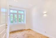Erstbezug nach hochwertiger Sanierung, Altbau-Eigentumswohnung am Park!