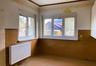 Einfamilienhaus am Stadtrand von Gloggnitz! Garten und romantisches Nebengebäude!