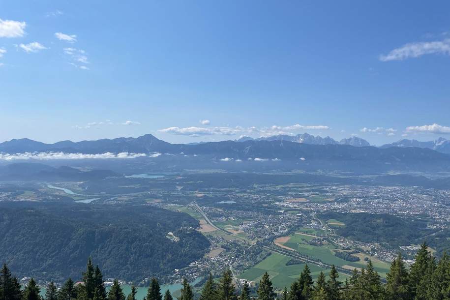 Schöne Ferienwohnung mit faszinierendem Ausblick über die Kärntner Berge und Seen Welt, Wohnung-kauf, 9521 Villach Land