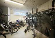 SONNIGE 2-ZIMMER-MAISONETTE MIT SÜDTERRASSE & SÜDLOGGIA ( BJ 2007 )