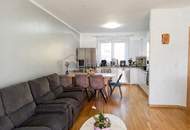 Neuwertige Doppelhaushälfte in Wiener Neustadt, 4 Zimmer, Garten, Terrasse, 3 Bäder!