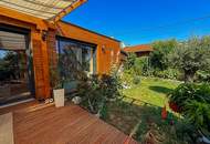 Modernes Holz-Bungalow mit Pool, Sauna & Südgarten | Wohnen wie im Urlaub in 1210 Wien
