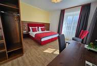 Einzigartige Gelegenheit in Fischbach – idyllisches Hotel mit 6 Doppelzimmern, Gasthaus und Möglichkeit für Wohnungen.