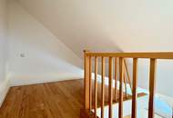 ENTZÜCKENDE MAISONETTE MIT TERRASSE IM KLASSISCHEN ALTBAU