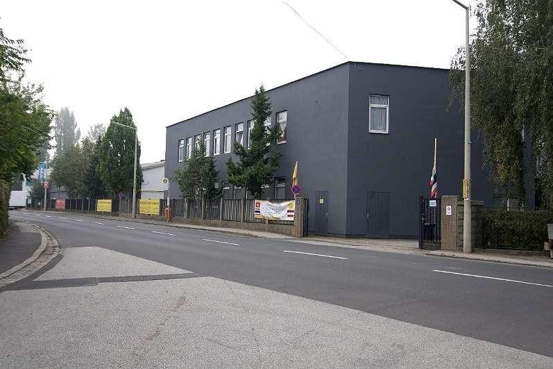 Großzügige Lagerhalle mit zwei Ebenen, Lastenlift und Laderampe in Linz (Infra Center) B WIDMUNG, Gewerbeobjekt-miete, 4.535,31,€, 4060 Linz-Land