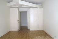 GROßZÜGIGE 3 -ZIMMER-MANSARDENWOHNUNG IM STADTPALAIS