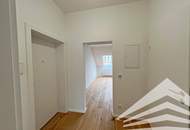 2 Zimmer DG-Wohnung! Erstbezug nach Generalsanierung!