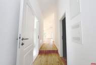 Moderne Dachgeschosswohnung mit hochwertiger Ausstattung und zentraler Lage